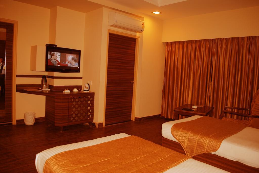 โรงแรม เดอะ ชีฟ นอติกา Mundra ภายนอก รูปภาพ